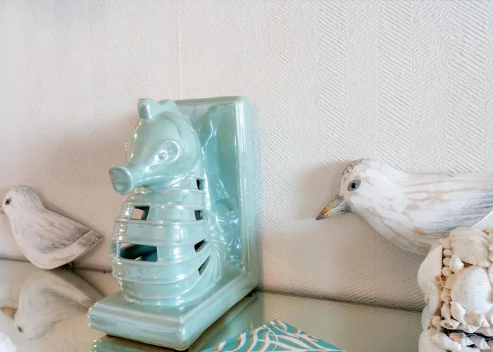 Golden Sands 19th Floor Ocean Views Free Linens